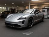 Porsche Taycan Turbo S,Carbon,Keramik,Pano,Nachtsicht,21 - silberne Porsche Taycan