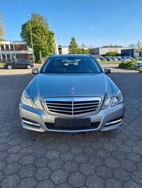 Mercedes E 250 - 1