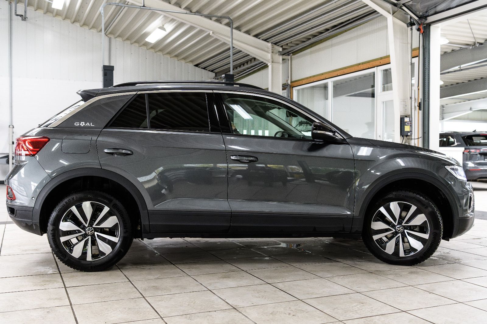 Fahrzeugabbildung Volkswagen T-Roc Goal 1.0 TSI LED+NAVI+ACC+APP