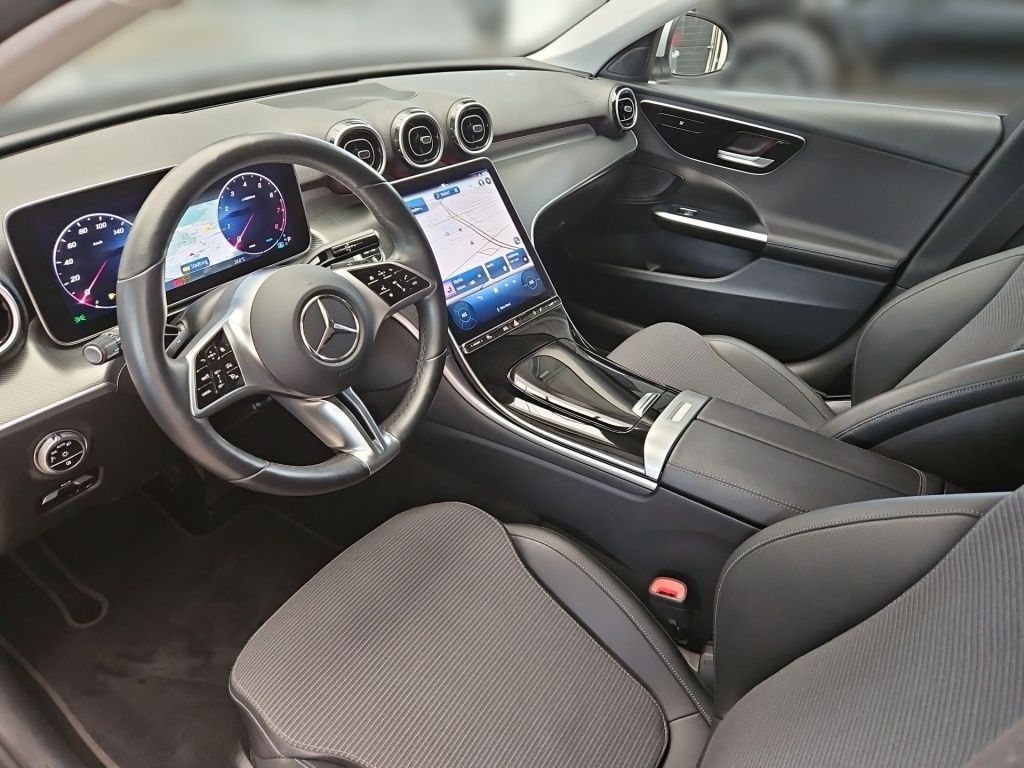 Fahrzeugabbildung Mercedes-Benz C 180 T Avantg. Distronic+ LED SHZ Ambie.