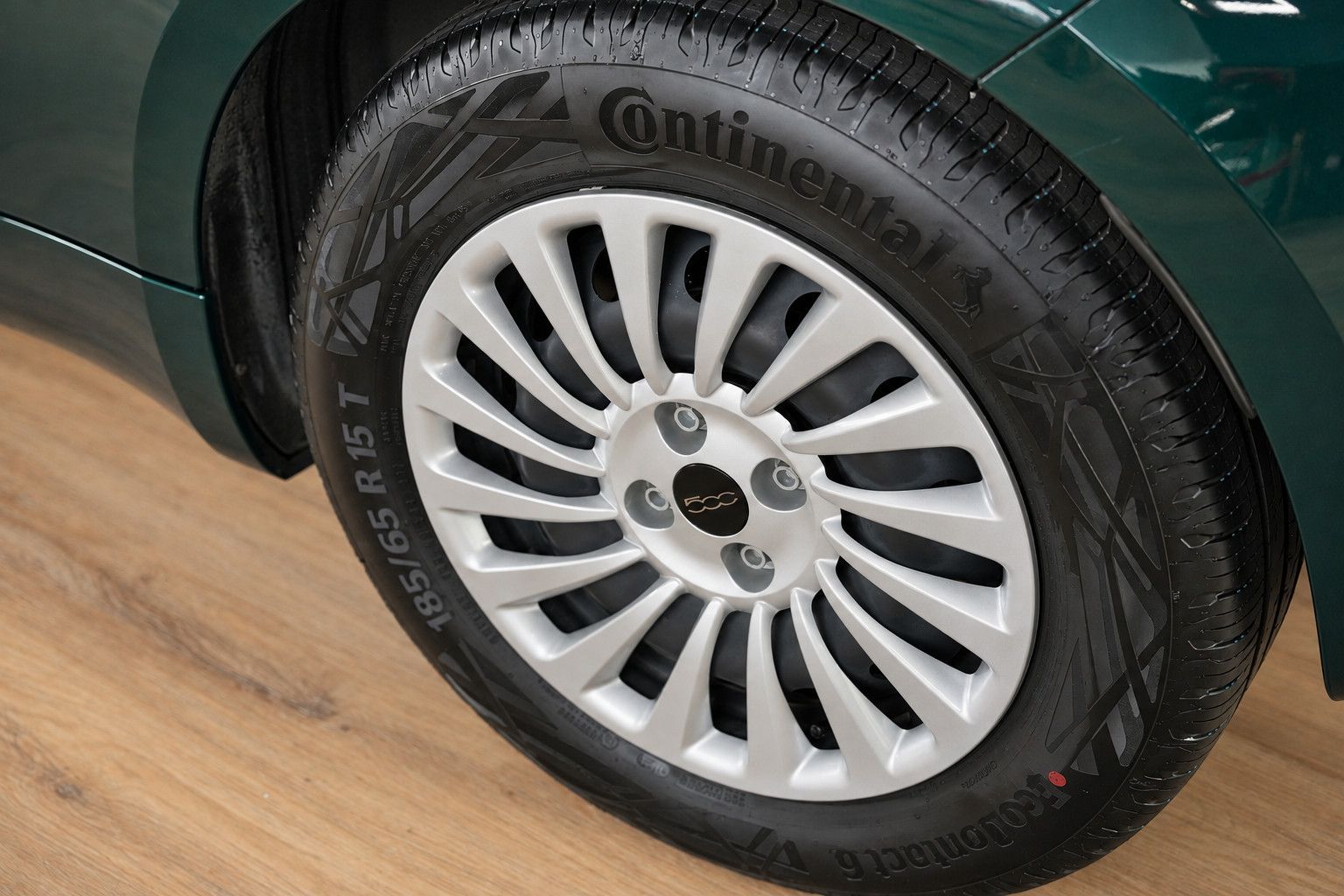 Fahrzeugabbildung Fiat 500 e Action *Klima*Sonderlackierung*Bluetooth