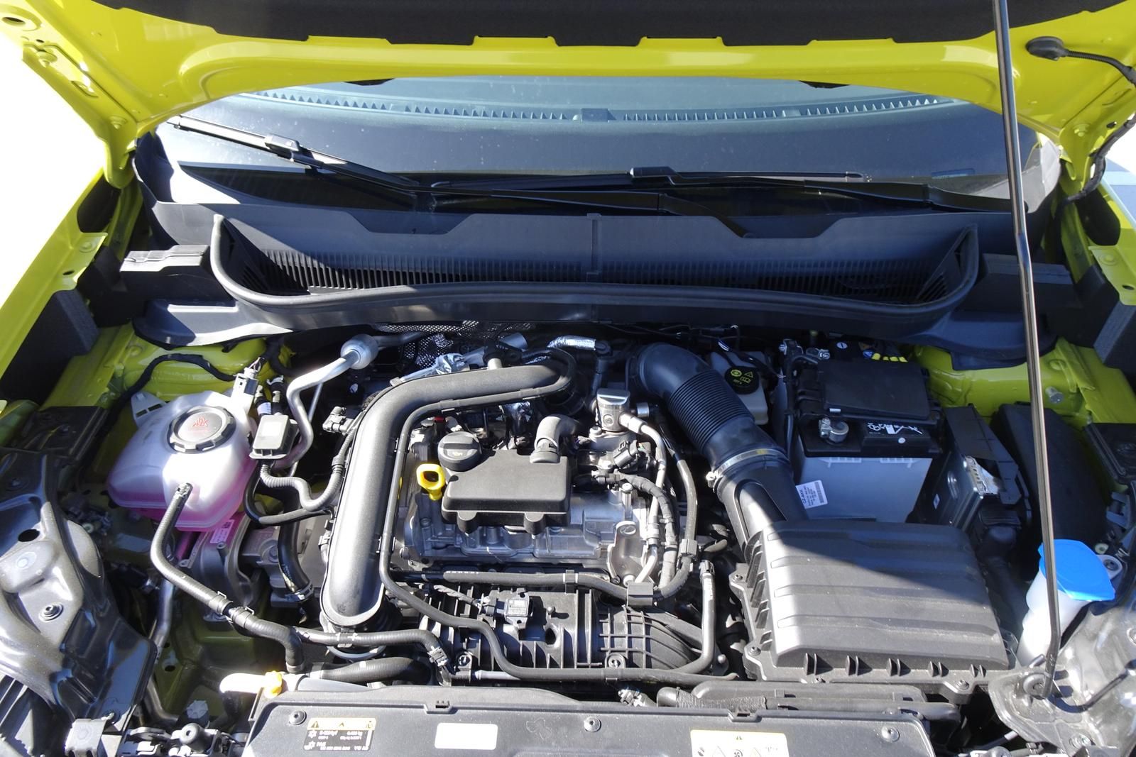 Fahrzeugabbildung Volkswagen T-Cross 1.0l TSI 85kW DSG LED