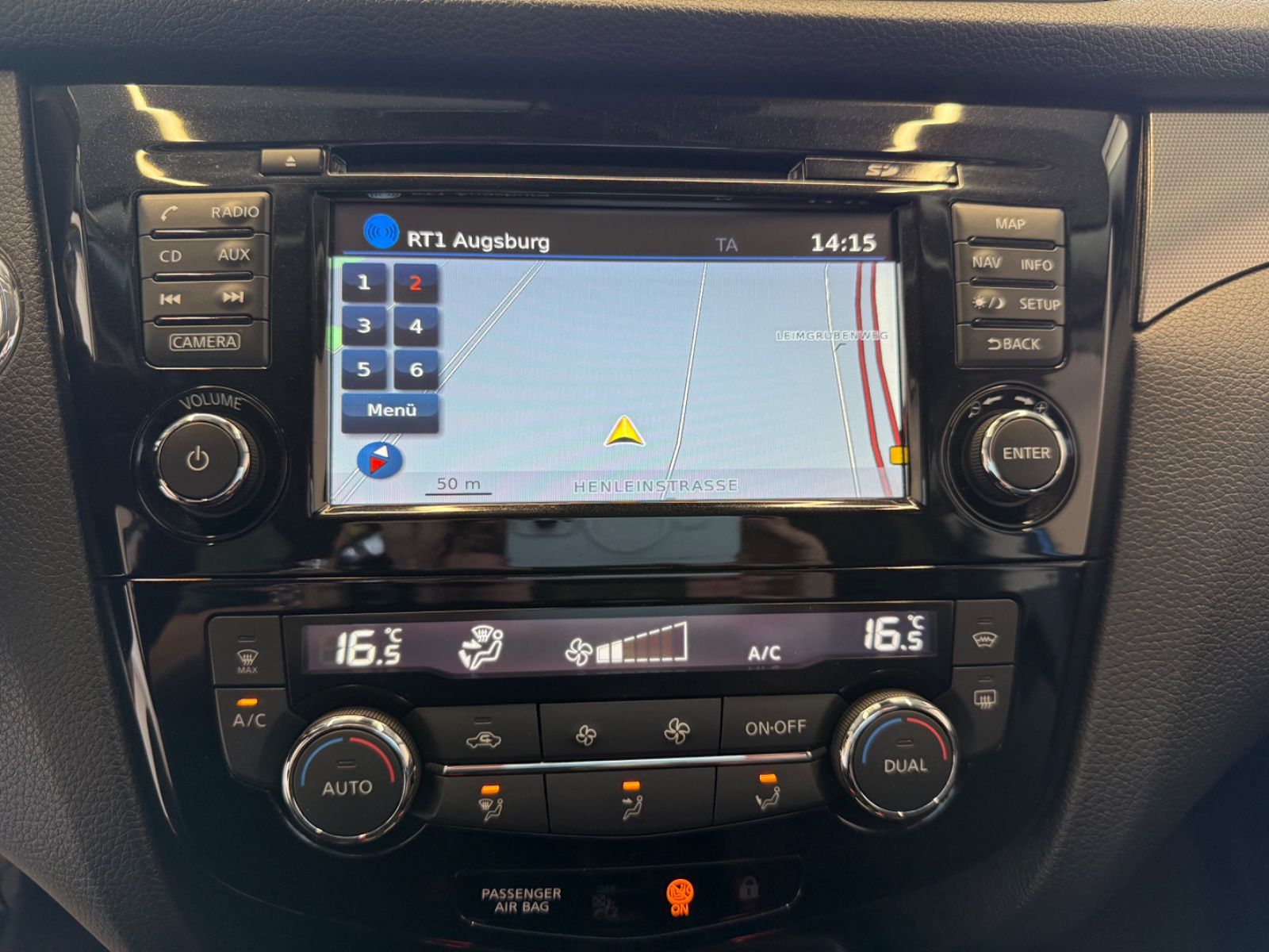 Fahrzeugabbildung Nissan Qashqai N-Connecta, 360° Kamera, Navi, Winterpa.