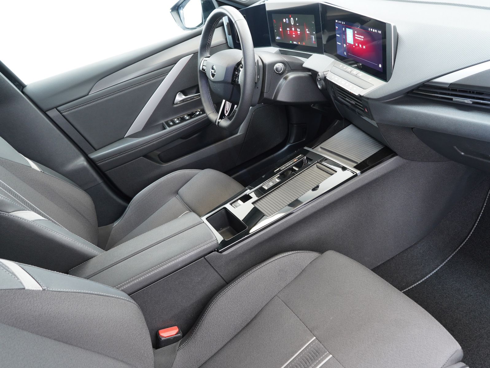 Fahrzeugabbildung Opel Astra L 1.2 Turbo GS LED/INTELLILUX/ACC/AHK/360°