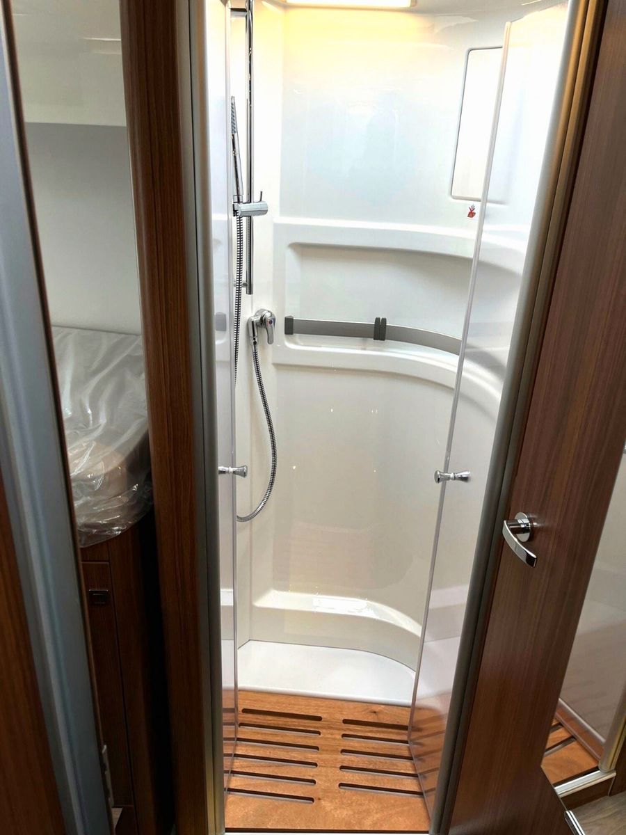 Fahrzeugabbildung HYMER / ERIBA / HYMERCAR Hymer B-MC T 680 Hymer BMC 680-T