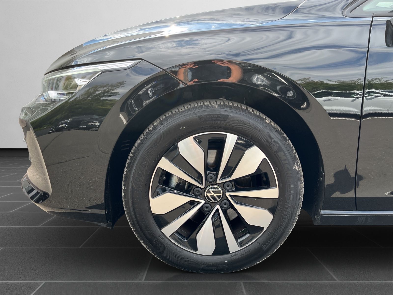 Volkswagen Golf - Bild 9