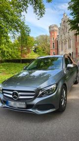 Mercedes-Benz 200 - Mercedes-Benz 200 mit Benzin-Antrieb: Kombi