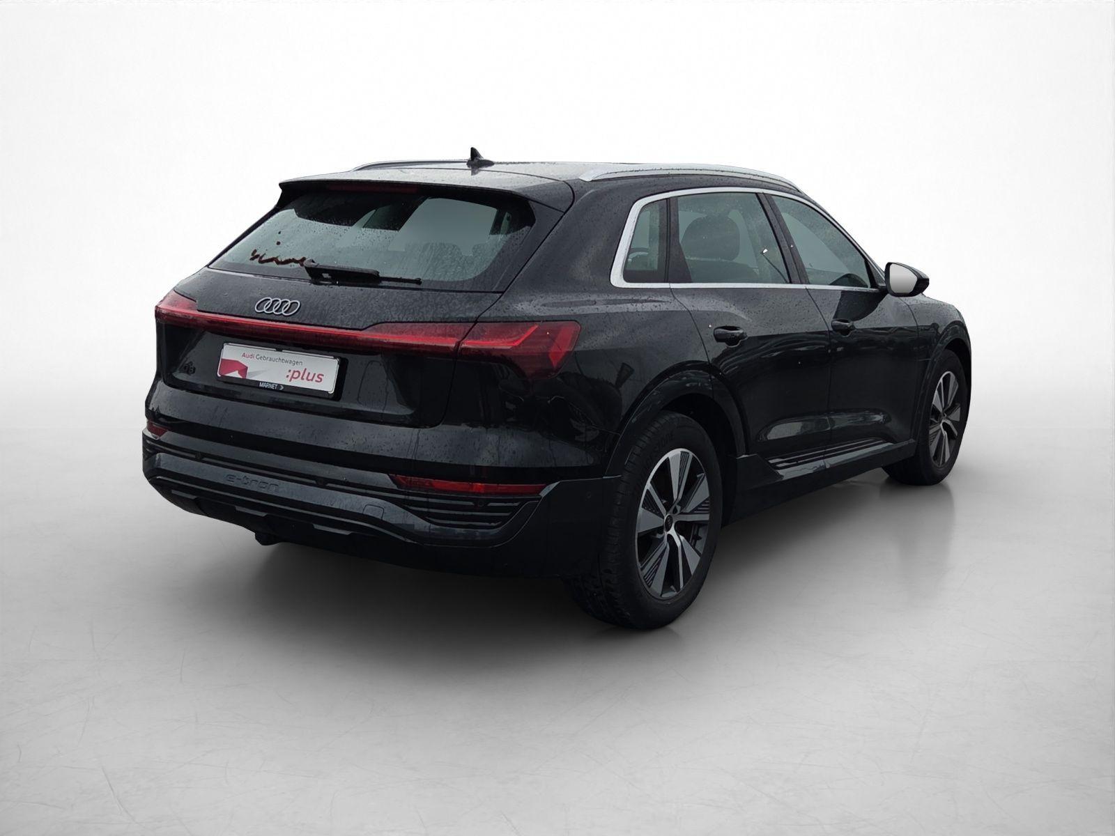 Audi Q8 Advanced 50 qu*Navi*LED*AHK*Virtual*AC, миниатюра 3