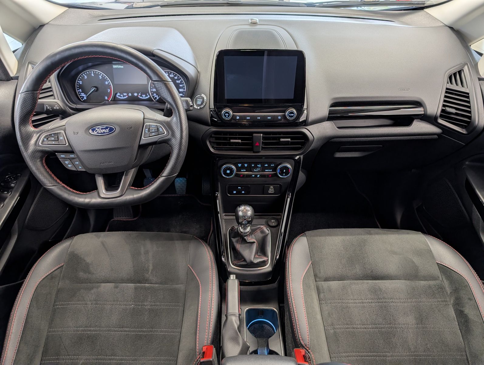 FORD EcoSport 1.0 EcoBoost ST-Line LED Navi Winter – Bild 14