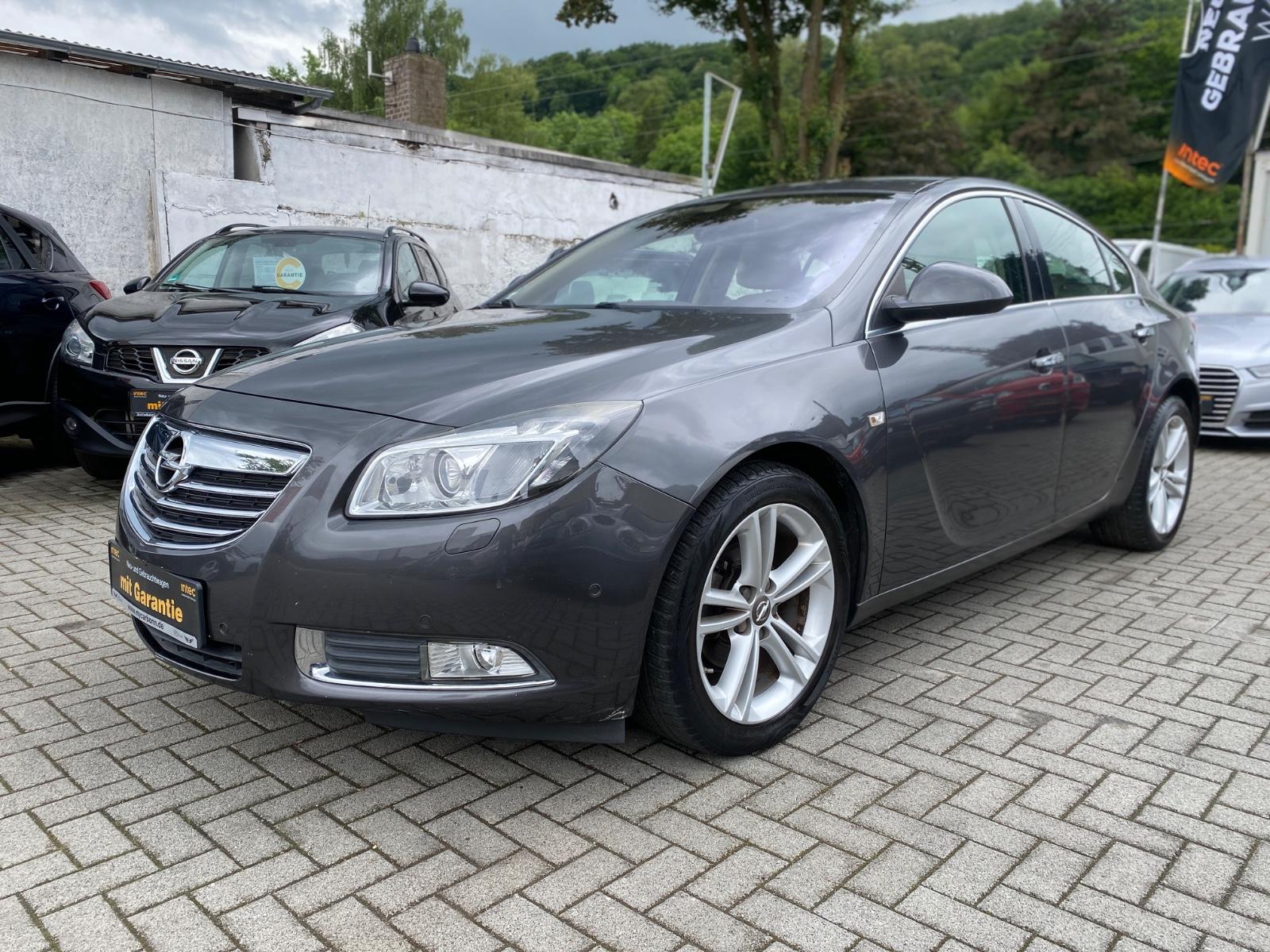 Opel Insignia A Lim. Cosmo/Navi/Leder/PDC/TÜV Neu/1H