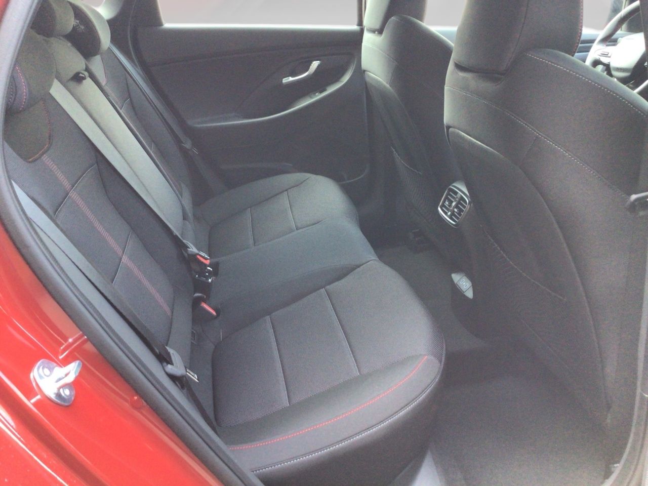 Fahrzeugabbildung Hyundai i30 1.6 T-GDI N Line (EURO 6e)(OPF) AUT Kam. LED