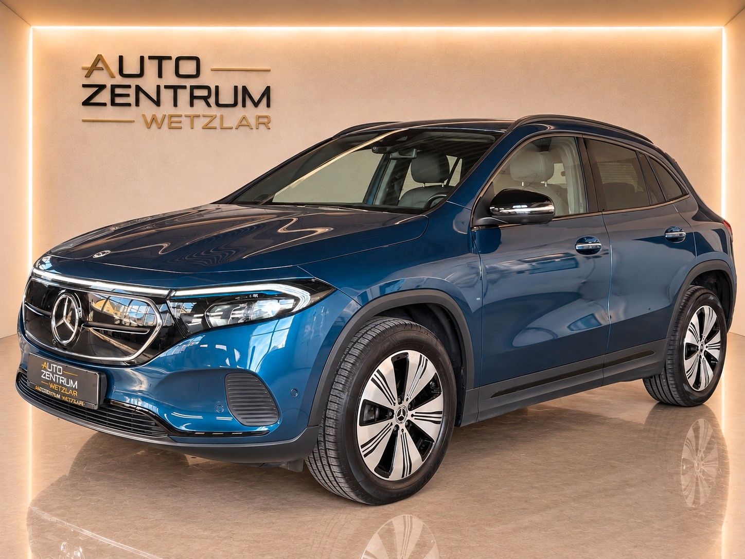 Mercedes-Benz EQA 250 Progressive Night AHK HUD 360° Burmester imagem 3