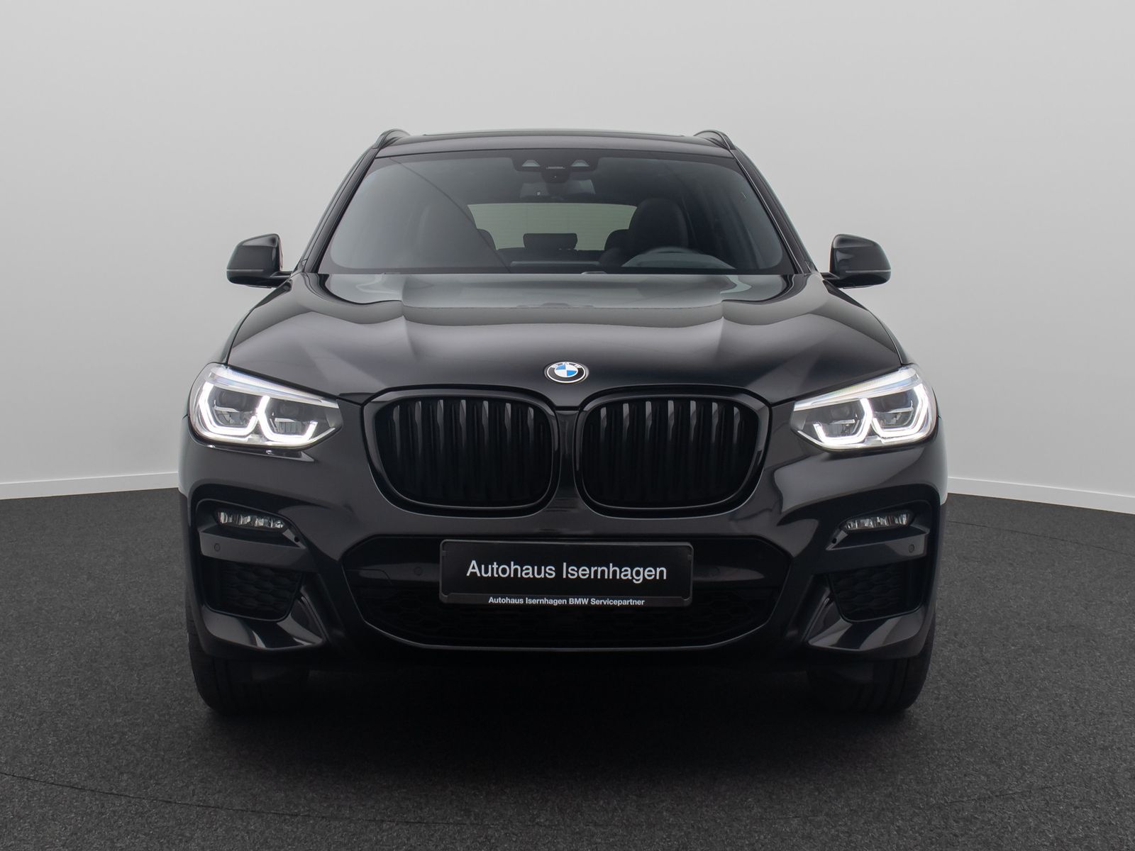 Fahrzeugabbildung BMW X3 xD30d M Sport DAB Kamera HUD DisplKey Panoram