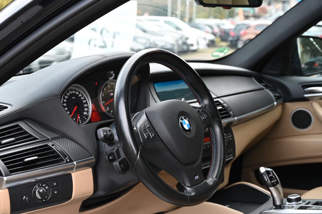 BMW X6 M