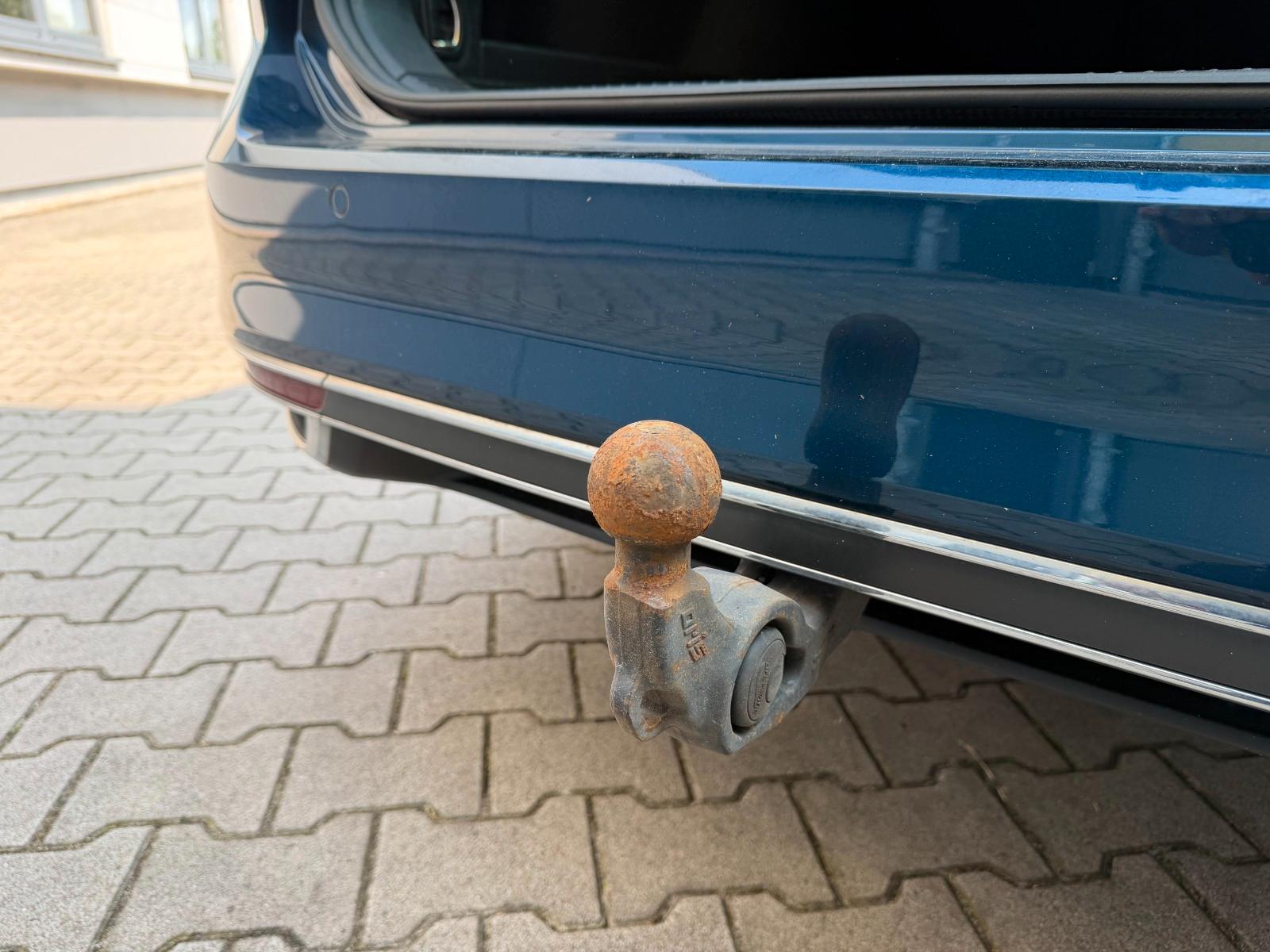 Volkswagen Passat 2.0 Variant Elegance LEDER/NAVI/LED/SHZ*, миниатюра 18