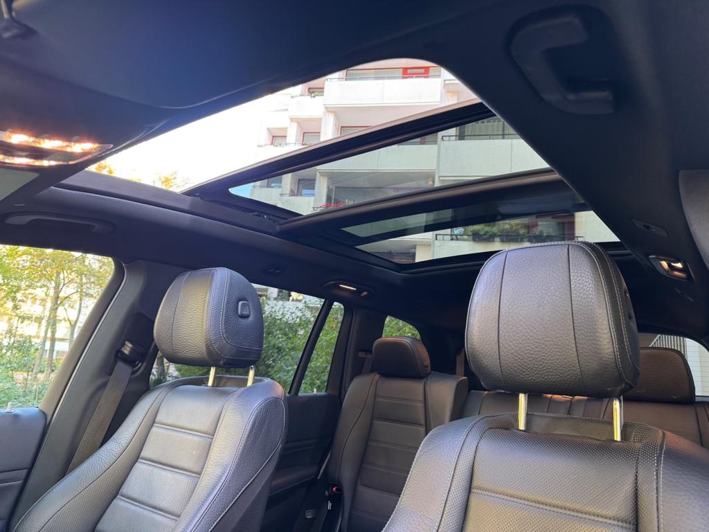 Mercedes-Benz GLS 400