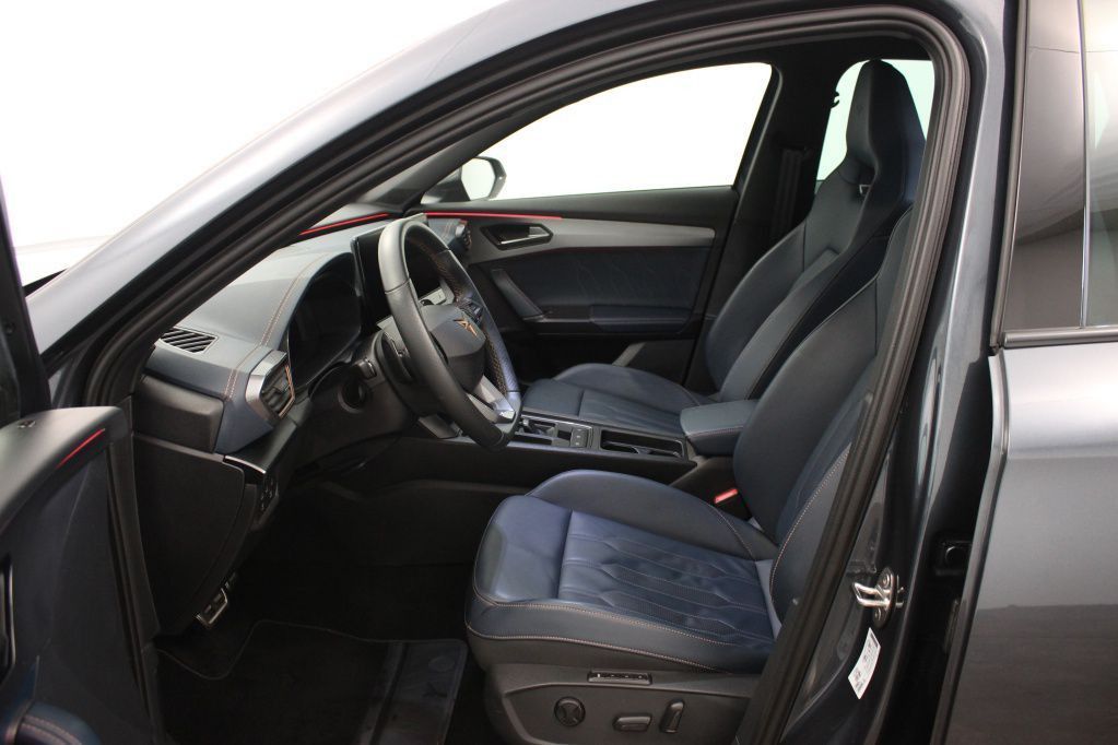 Cupra Formentor 1.4 TSI e-HYBRID 180kW Tempo*PDC*RFK