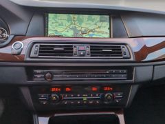 BMW M550 d xDrive~Pano~InnoPak~HuD