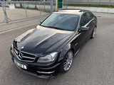 Mercedes-Benz C 63 AMG H/K Schiebedach MB100 Garantie DE/FZG - gebrauchte Mercedes-Benz C 63 AMG aus dem Jahr 2014