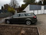 Ford Mondeo - Ford Mondeo aus 2013 mit Diesel-Antrieb: Kombi