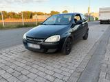Opel Corsa Mit Rest TÜV - Opel Corsa aus 2003 mit Diesel-Antrieb