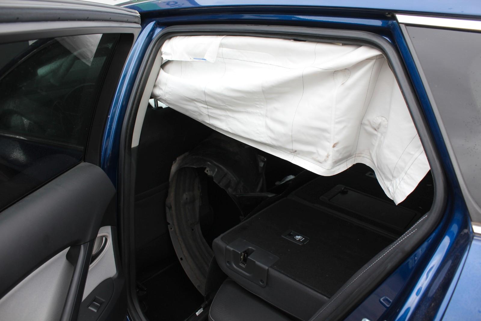 Toyota Avensis 2015 — photo 6