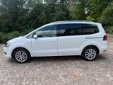 Volkswagen Sharan 2.0 TDI SCR 135kW DSG 4MOT BMT Highli... - weiße Volkswagen Sharan