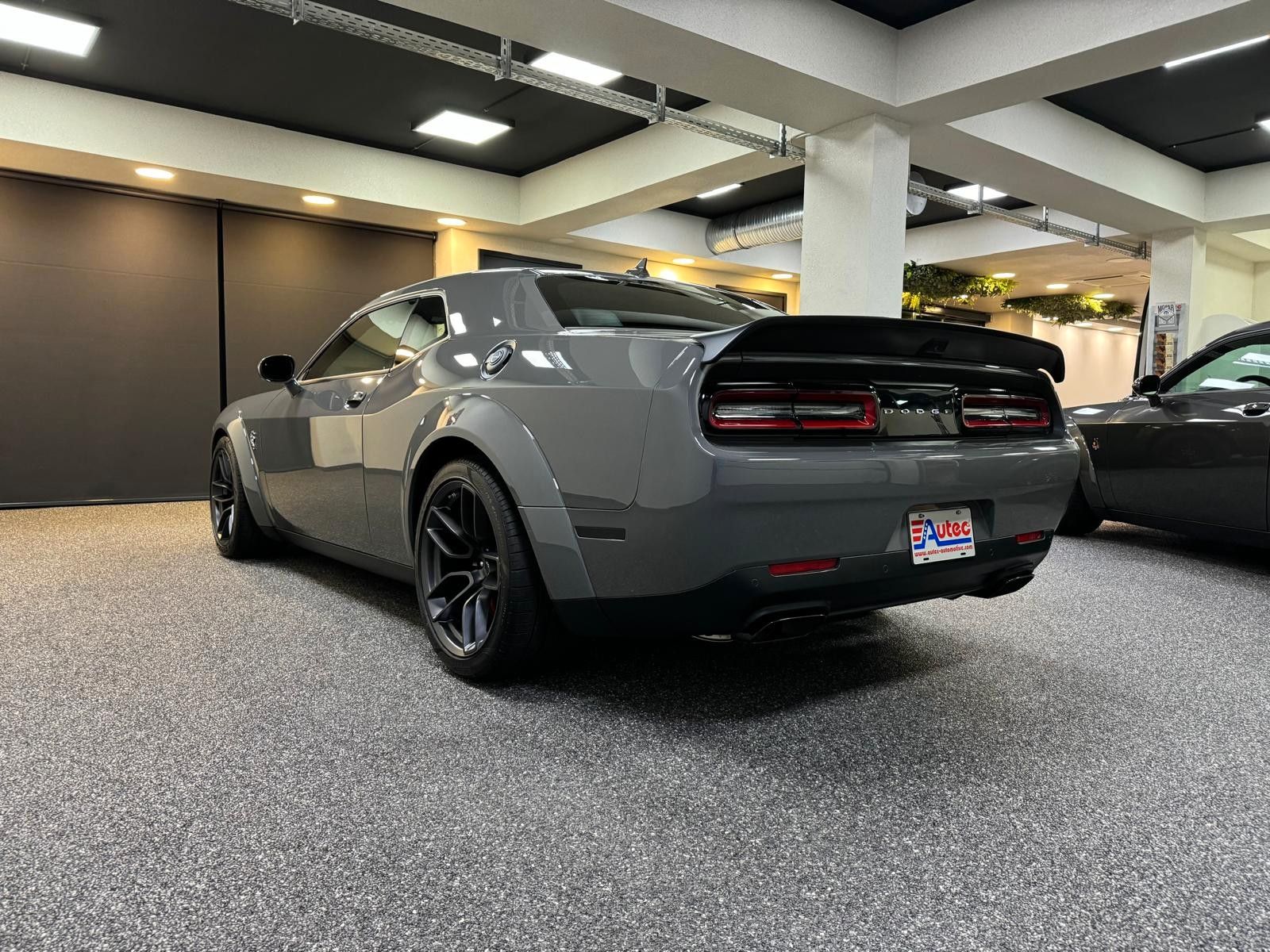Fahrzeugabbildung Dodge CHALLENGER HELLCAT JAILBREAK -LAST CALL-CARBON