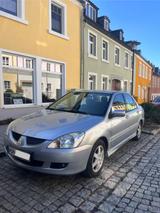 Mitsubishi Lancer 1.6 Invite Invite - graue Mitsubishi Lancer