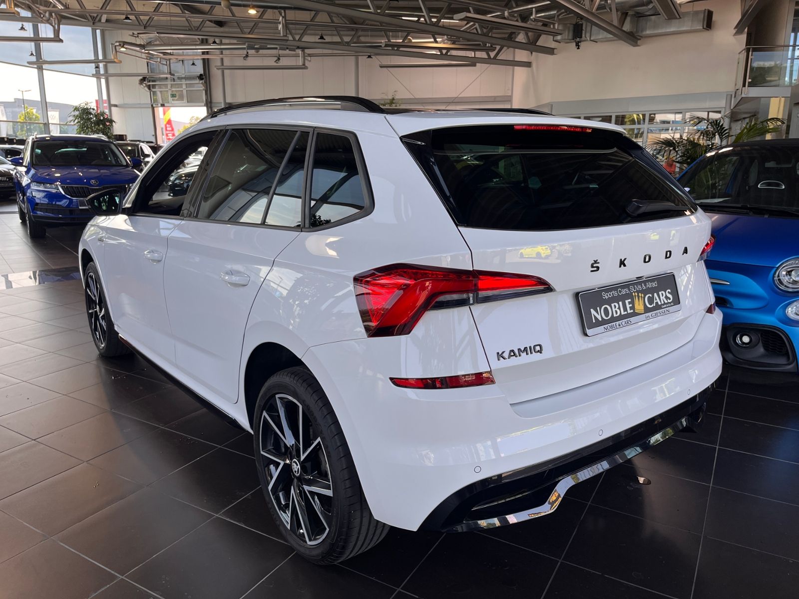 Fahrzeugabbildung SKODA Kamiq Monte Carlo PANO LED NAVI ALU