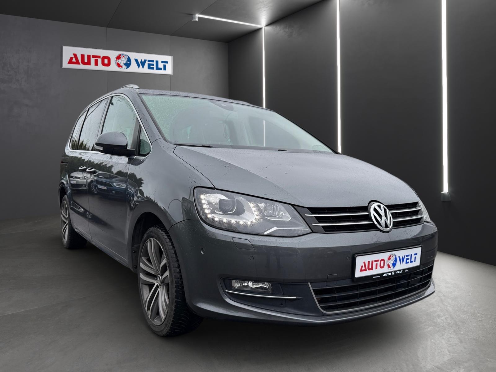 Volkswagen Sharan 2.0 TSI DSG Highline Navi Leder Panorama