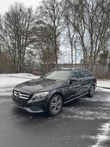 Mercedes-Benz C w205 220d - Mercedes-Benz 220: 220d