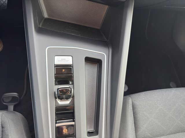 Golf VIII Life 1.5 eTSI DSG Rückfahrkamera, Navi