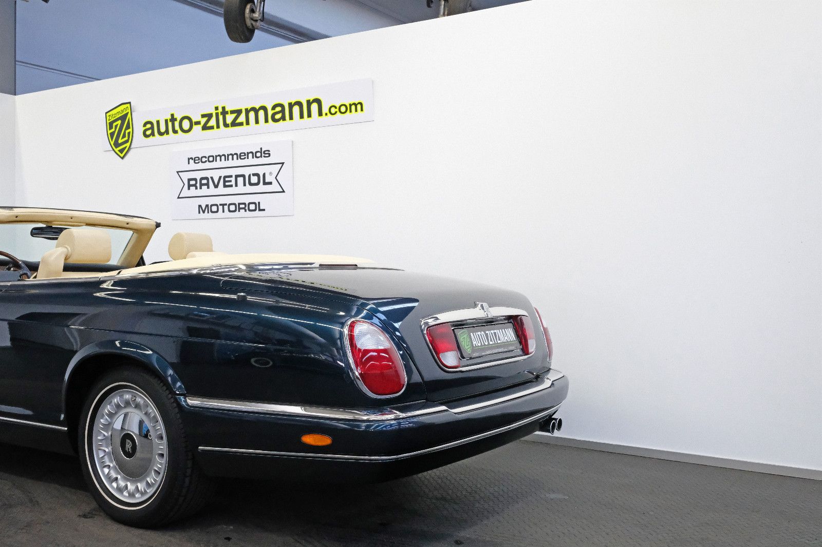 Fahrzeugabbildung Rolls-Royce Corniche  V  /1 OF 374/SERVICE GEPFLEGT