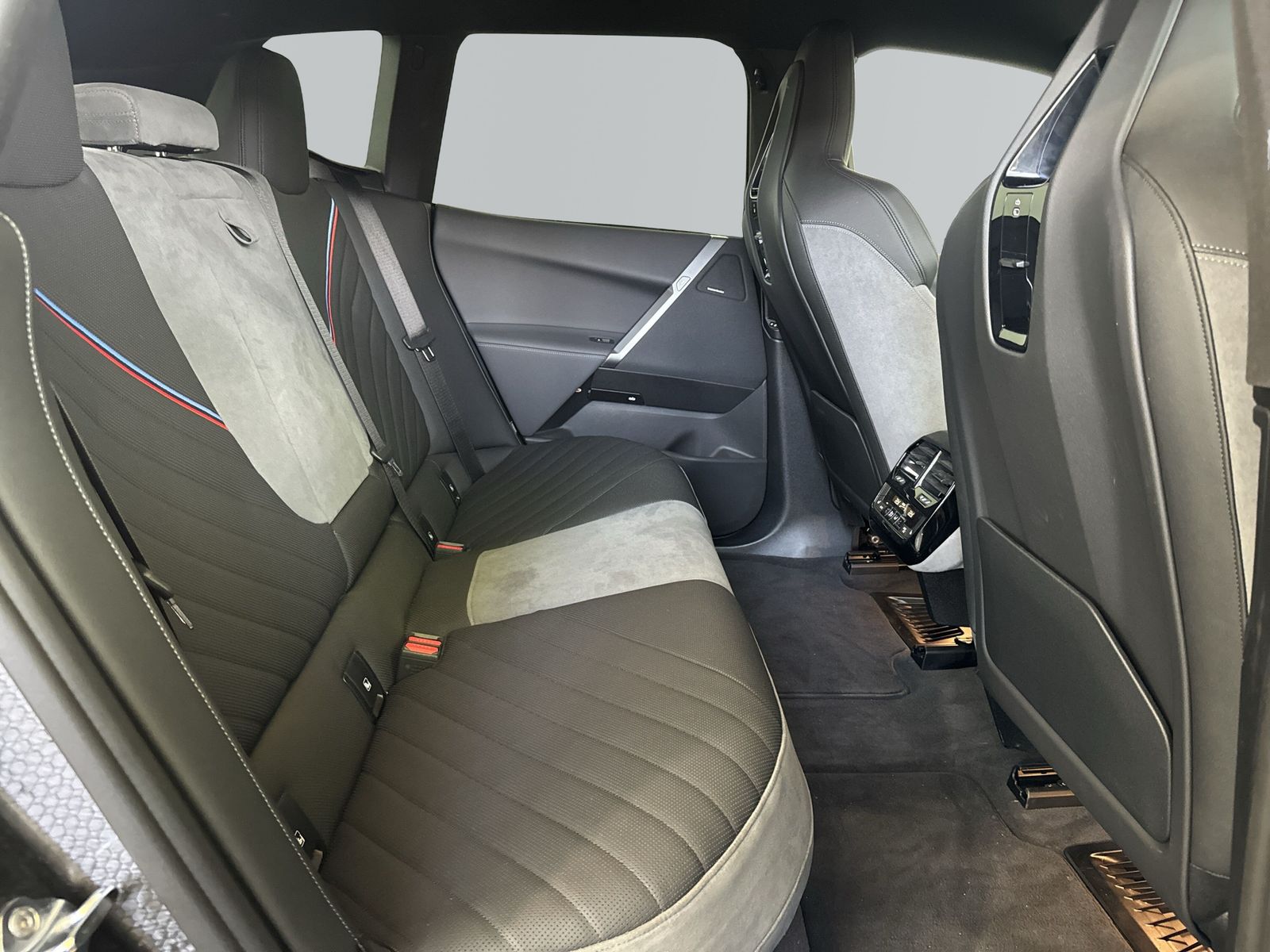 BMW iX - Bild 10