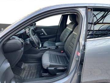 Citroën C4 Shine PT 130 EAT 8 Navi+SHZ+HUD+RFK+LM