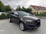 Audi Q7 4.2 TDI quattro S-Line Plus Exclusive  20Zoll - Audi Q7 aus 2011: Line