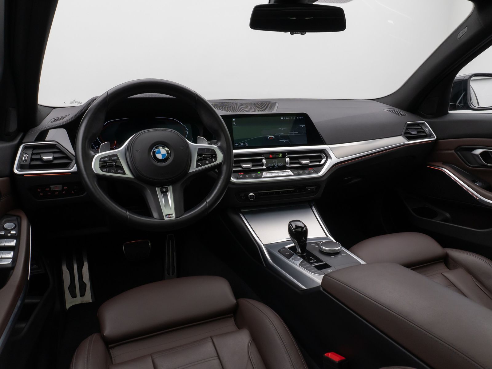 Fahrzeugabbildung BMW 320d M Sport Panorama Laser Kamera DAB HiFi 19"