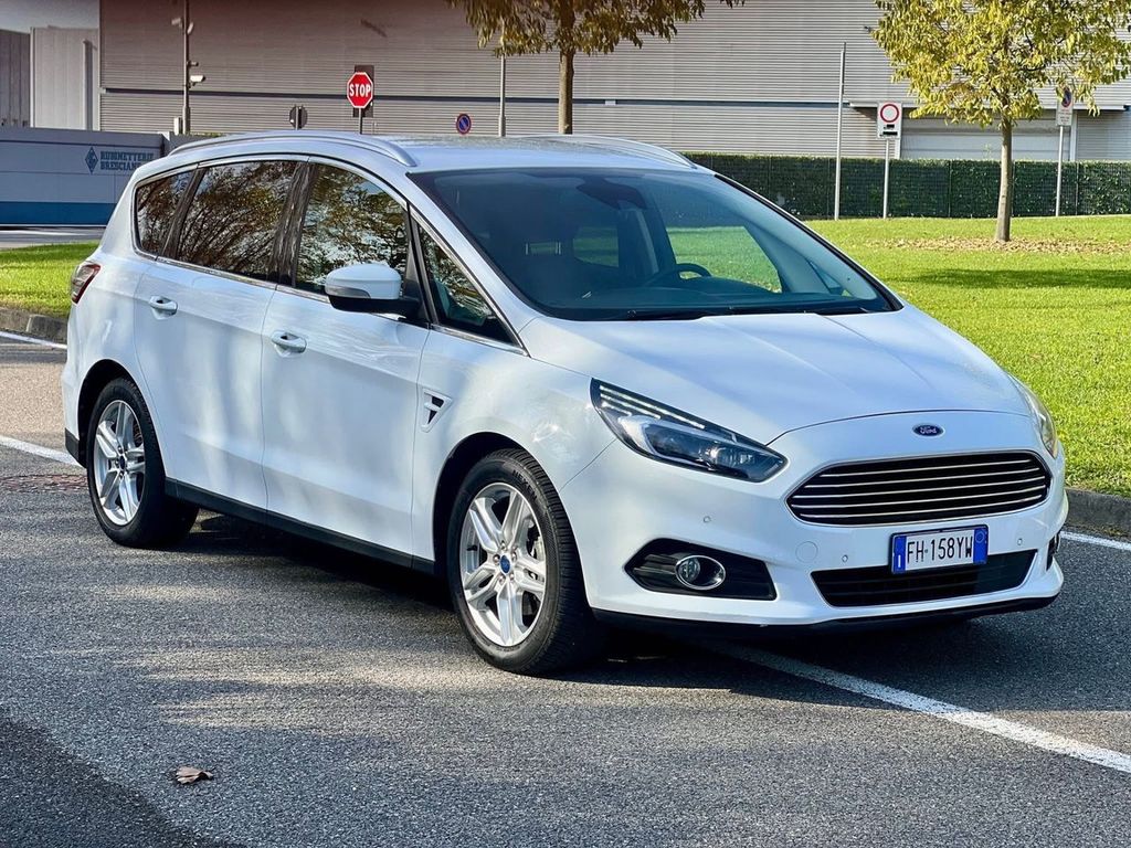 Image of Ford S-Max