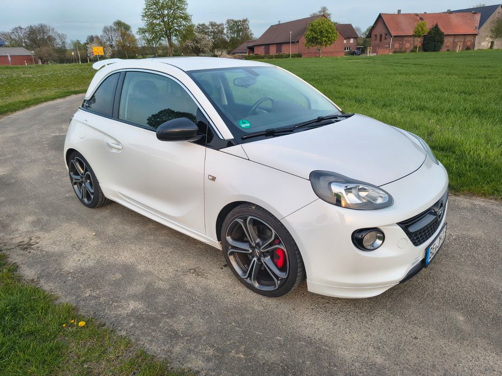 Image of Opel Adam