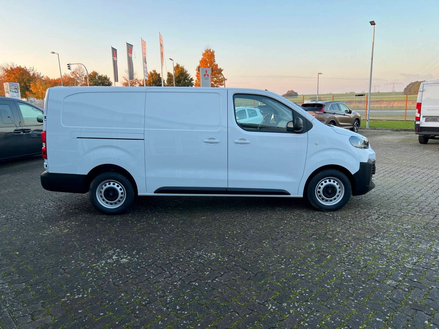 Fahrzeugabbildung Fiat SCUDO KAWA L3