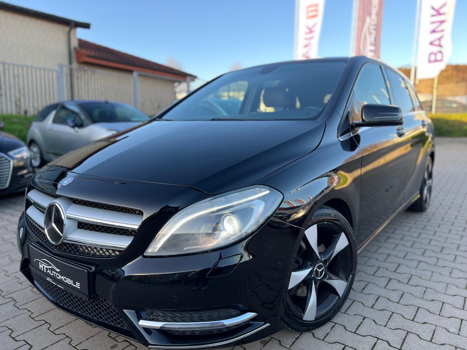 Mercedes-Benz B 180 Exklusiv 2-HAND*BI-XENON*NAVI*LEDER*PDC