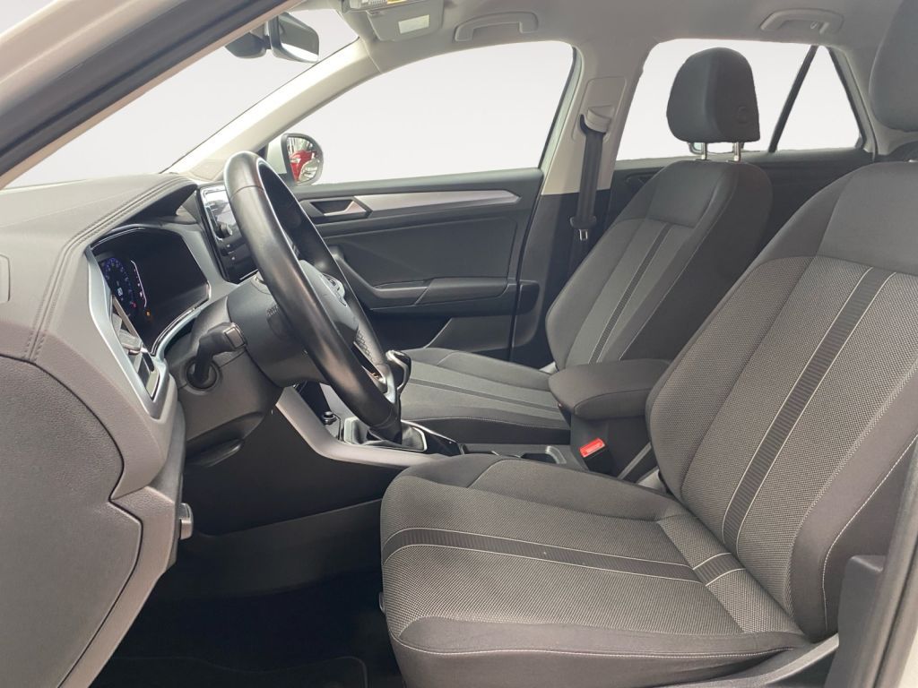 Volkswagen T-Roc - Bild 8