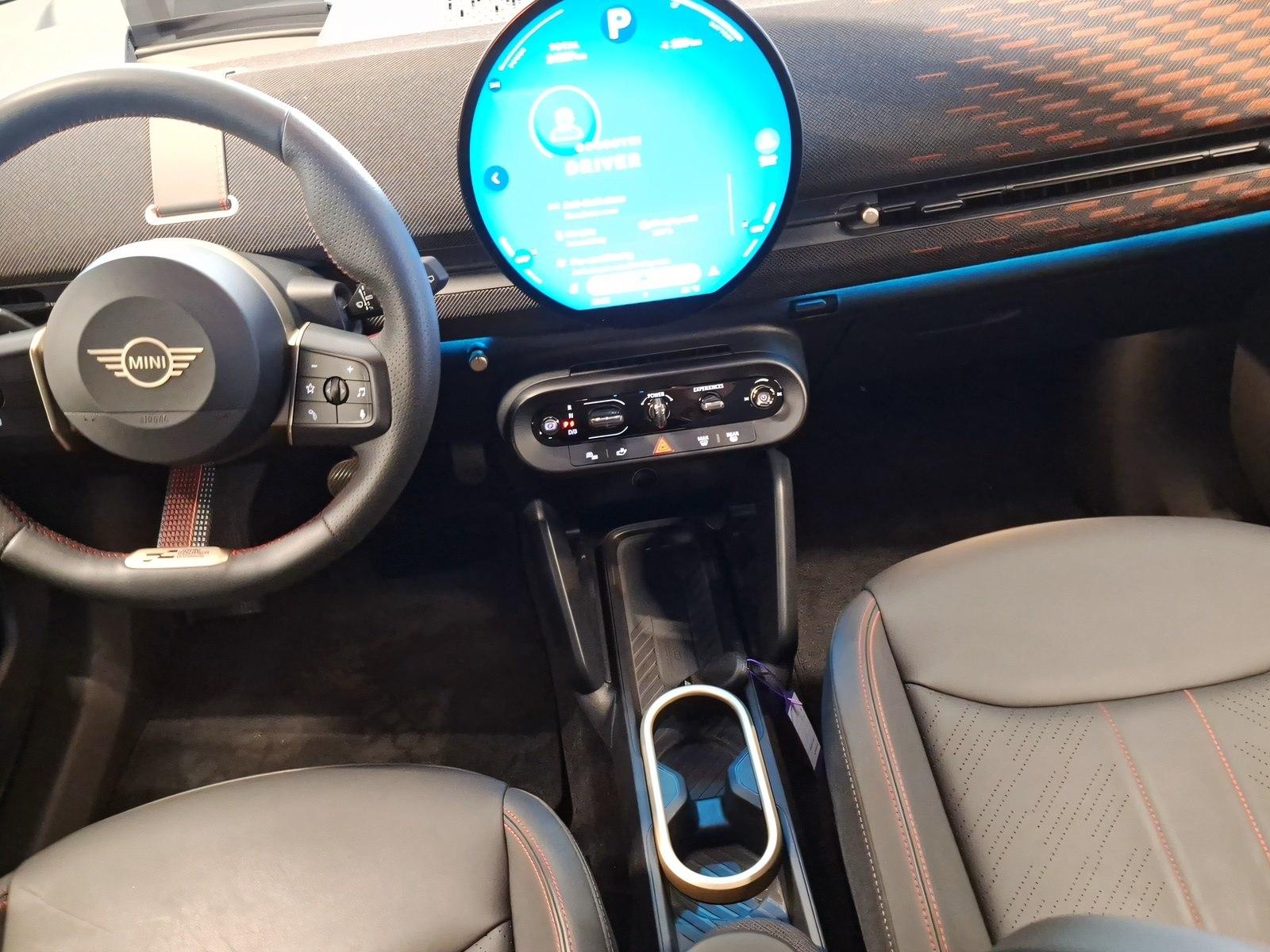 MINI Aceman SE CHN Harman/K Head-Up Kamera Pano.Dach