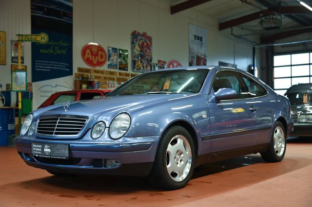 Mercedes-Benz CLK 320 *2.HD*SCHECKHEFT*TOP ZUSTAND*GARANTIE*