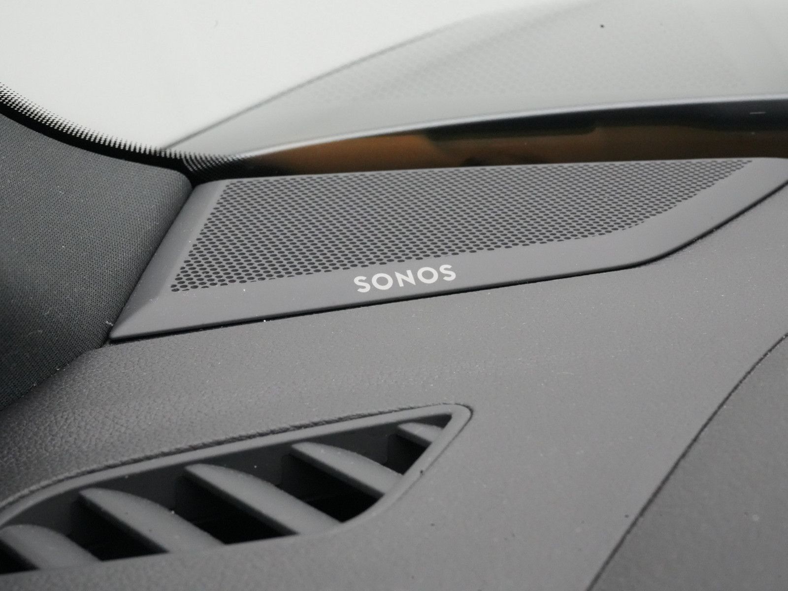 Audi Q3 Sportback 45 e S line ACC AHK NAVI SONOS 360° foto 12
