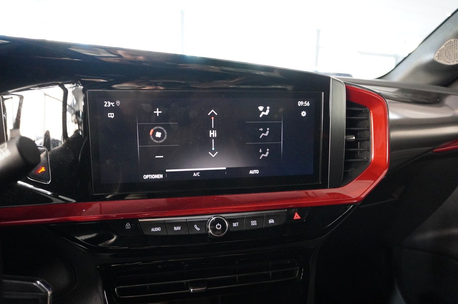 Fahrzeugabbildung Opel Mokka GS SPORT 1.2T NAVI/LED/KAMERA/SPORT/DAB+