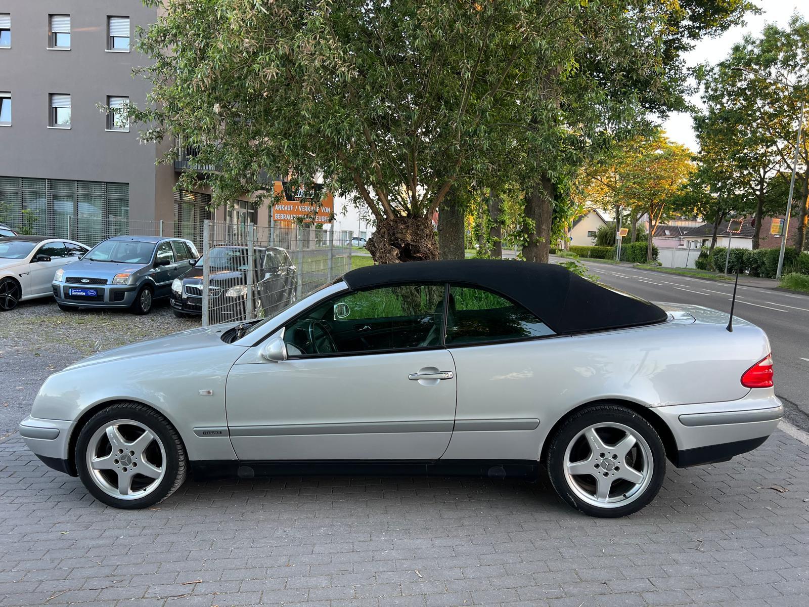 Mercedes-Benz CLK 200 ELEGANCE
