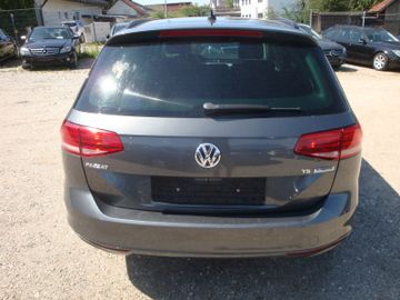Volkswagen Passat Variant - 4