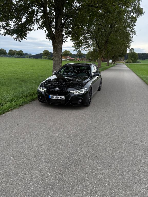 Image of BMW 320